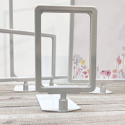 Skilteholder, A6, med indstiksplade, plast, lysegrå