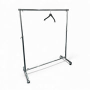 Spacey vaatekisko/vaateteline pyörillä, kromi.