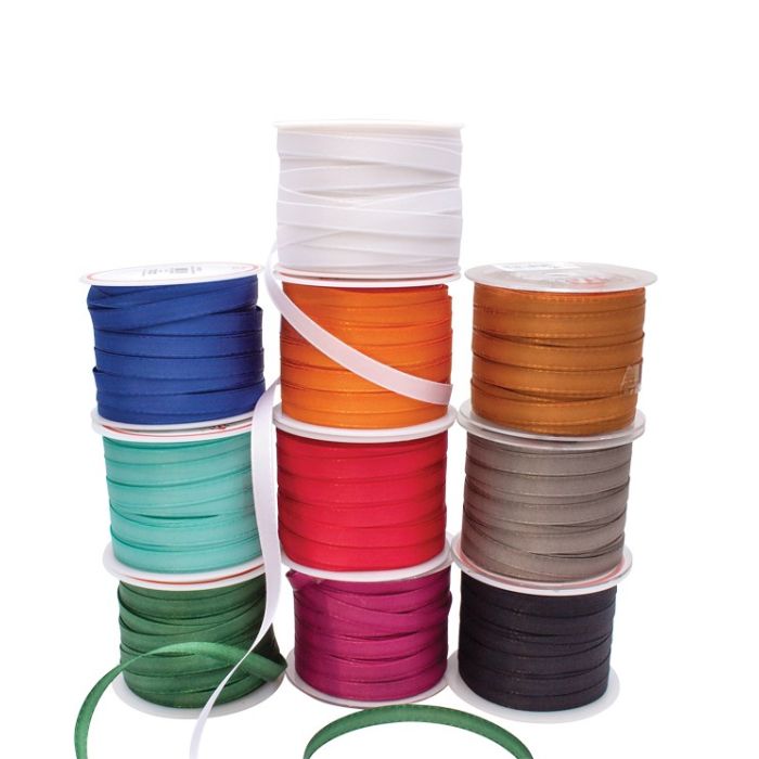 Joulunarus, satiini, B9 mm, 50 mtr. / rll. Katso lisää värejä