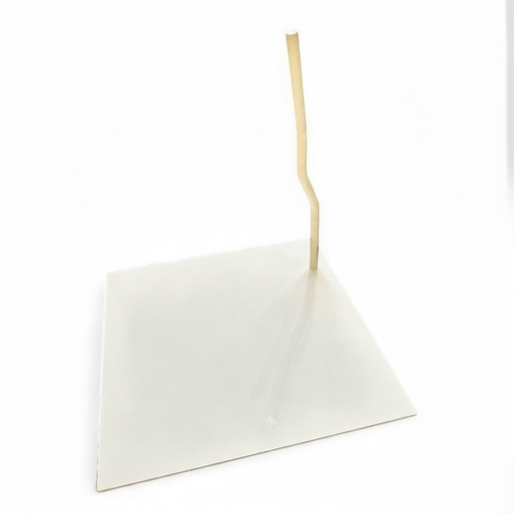 Fodplade med lægspyd 12,2 mm. til mannequin, metal. Hvid. 32 x 32 cm.