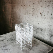 Varekurv - 43 x 43 cm, valkoinen. Nancy light