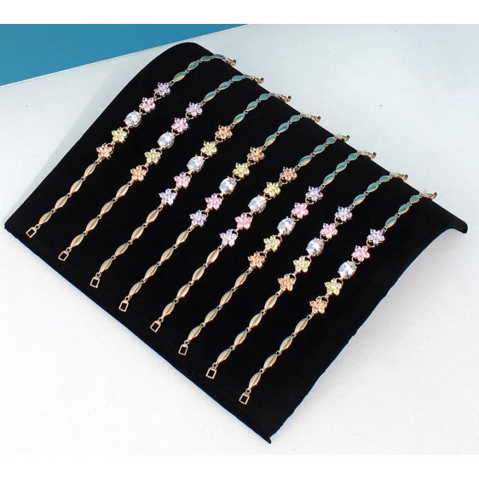 Smykkebakke til armbånd. Sort Flock