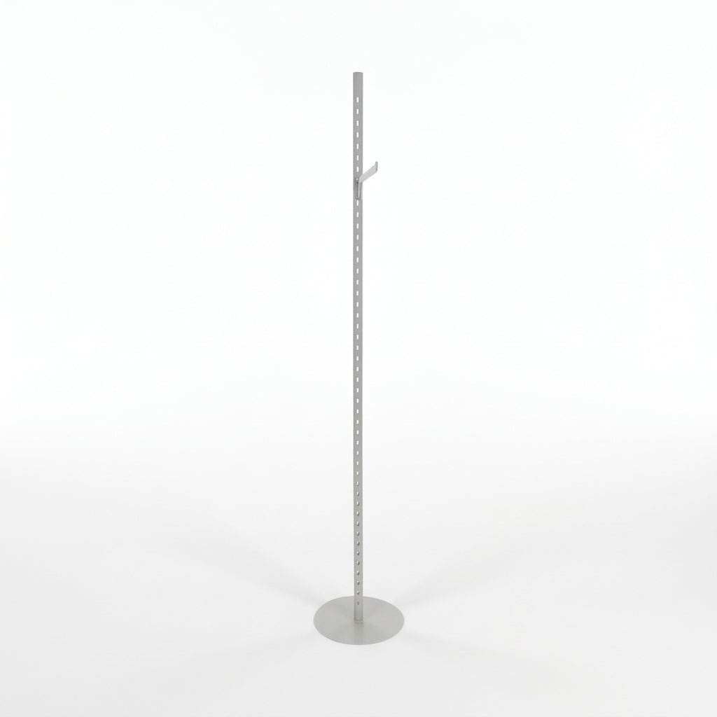 Ikkuna-/pylväsnäyttö etukoukulla. 40 mm, K226 cm. Valitse väri