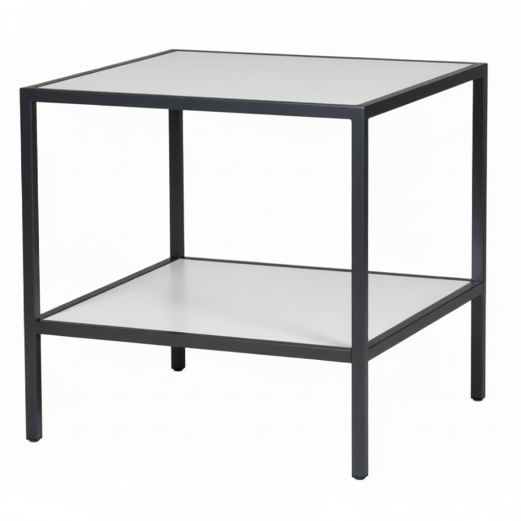 Luton-pöytä, valkoisilla melamiinilevyillä, titaani, 80 x 80 x K80 cm