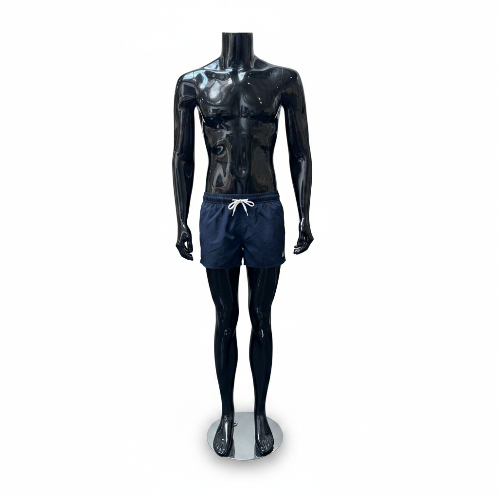 Family herremannequin. Sort high gloss uden hoved. Rund fod i glas. H175 cm. Model B - står ret